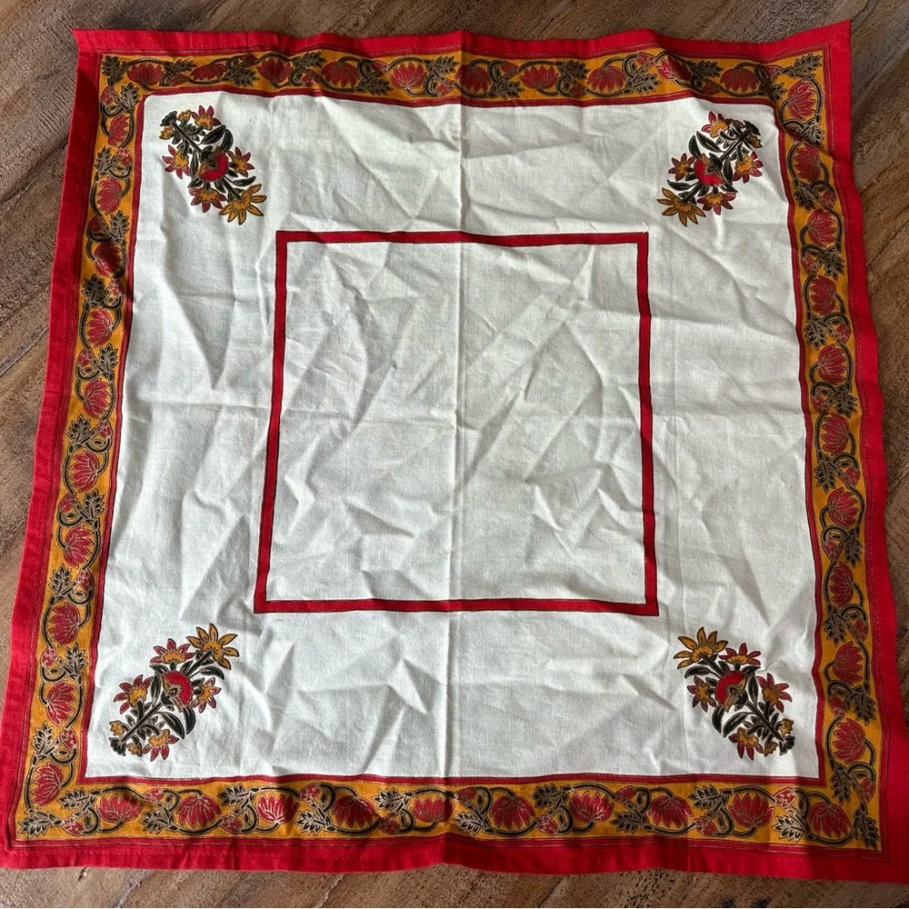 Williams Sonoma size 20 x 20 dinner napkin